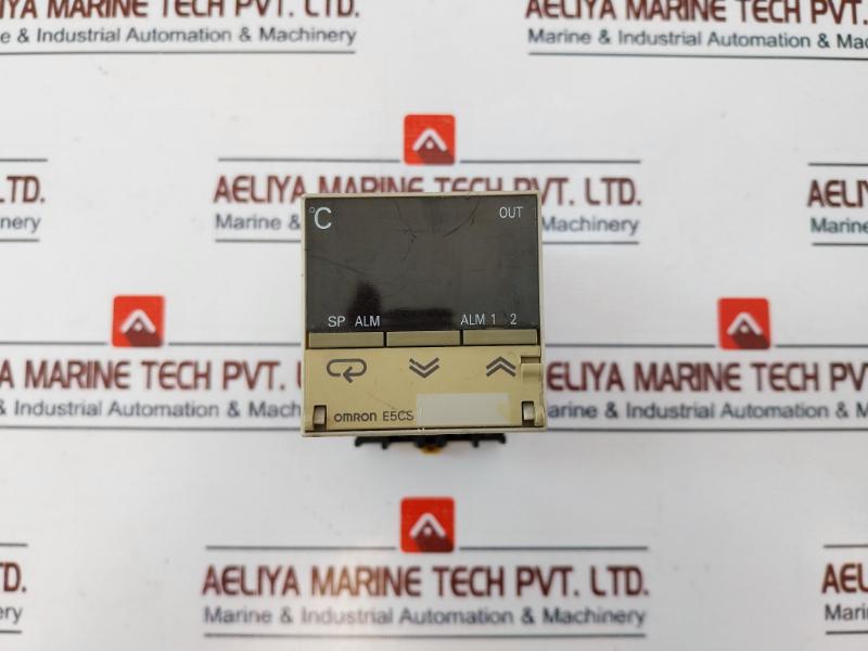 Omron E5Cs-r1Gu-w Temperature Controller 100 To 240Vac~ 50/60Hz 5Va