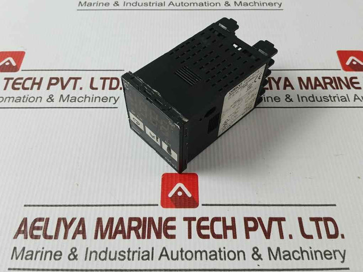 Omron E5Csz-r1T-b Temperature Controller 100-240V Ac 5Va 50/60Hzomron Corporation