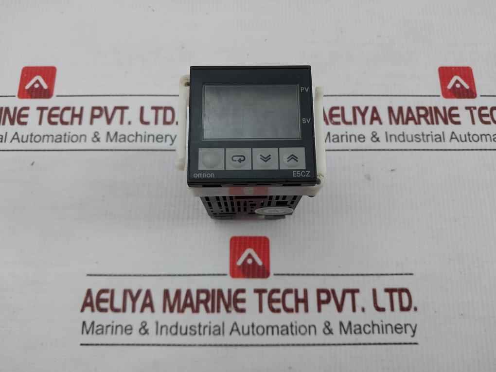 Omron E5Cz-r2