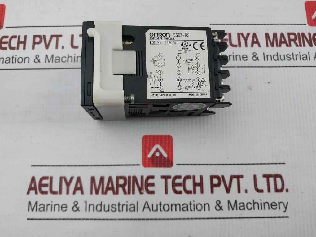 Omron E5Cz-r2