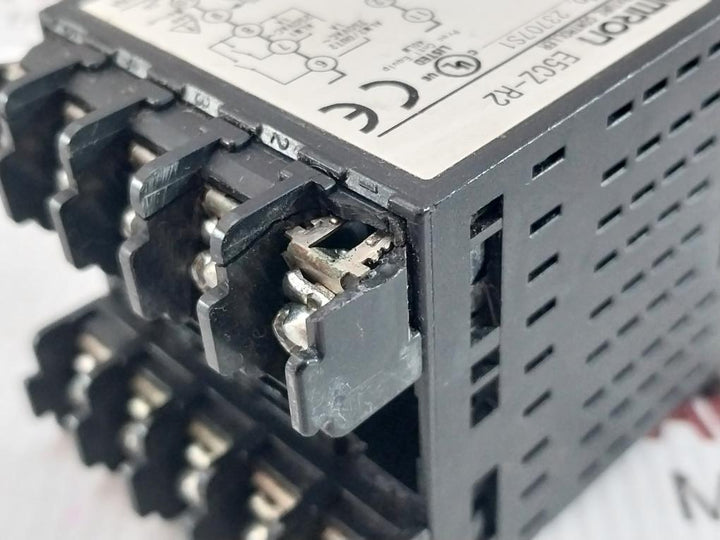 Omron E5Cz-r2