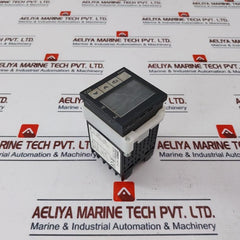 Omron E5Cz-r2 Temperature Controller 100-240Vac~ 50/60Hz 7Va