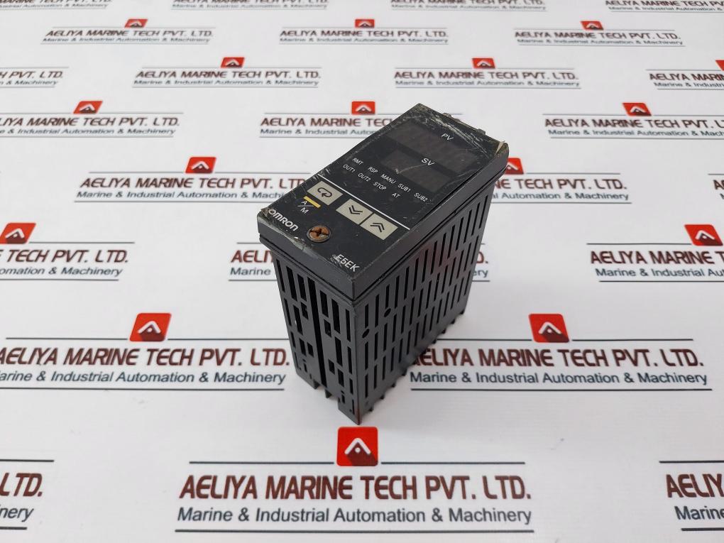 Omron E5Ek-prr2-500 Digital Controller 50/60Hz