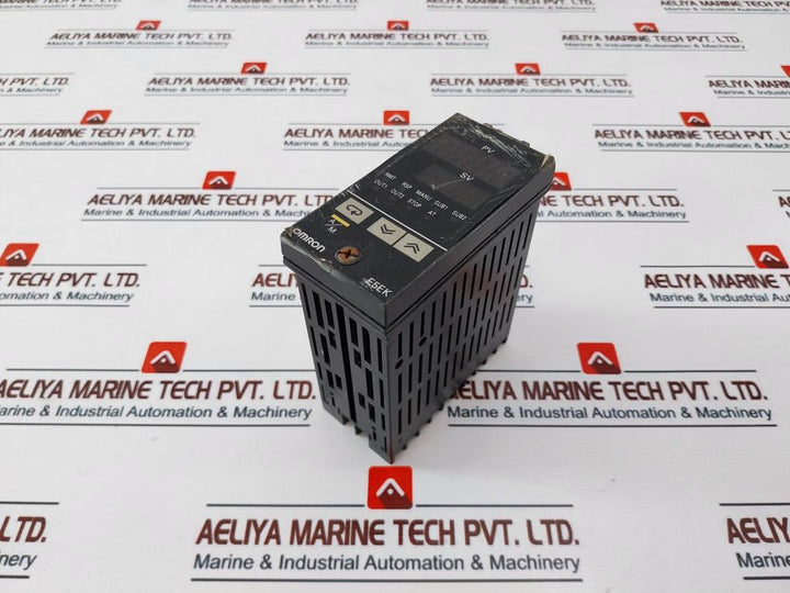 Omron E5Ek-prr2-500 Digital Controller 50/60Hz