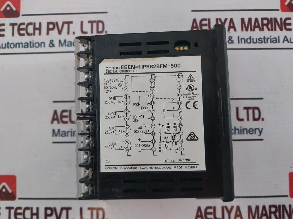 Omron E5En-hprr2Bfm-500 Digital Temperature Controller 100 To 240 Vac 50/60Hz