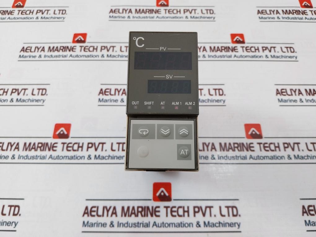 Omron E5Ex-a Temperature Controller 100 To 240Vac