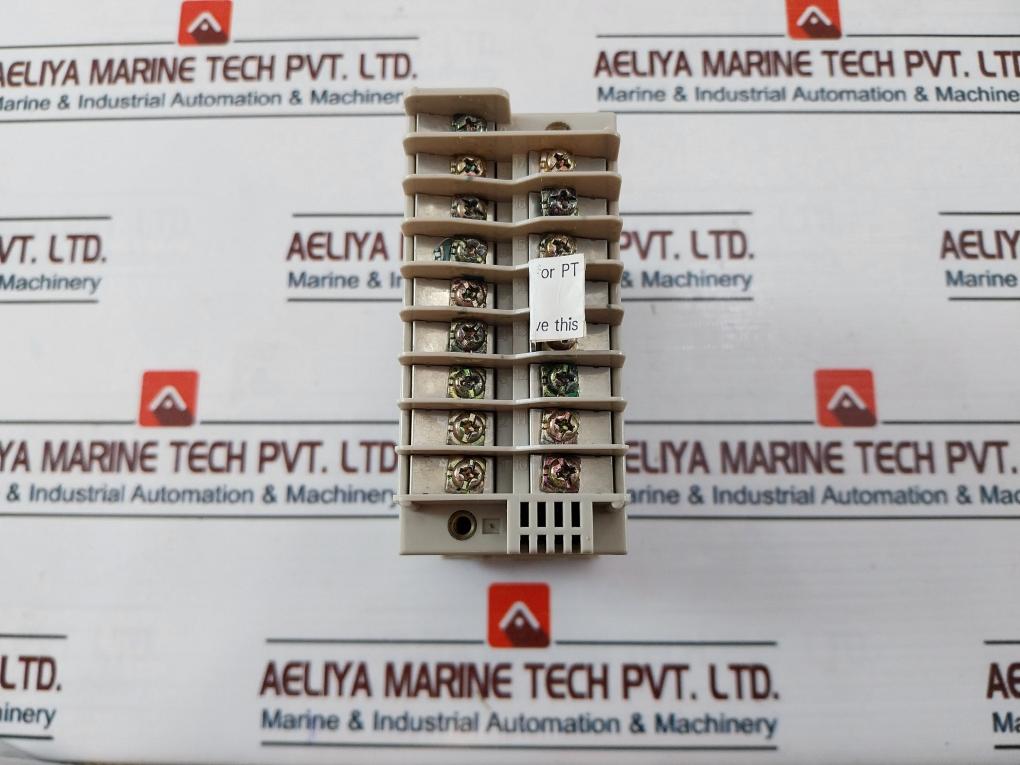 Omron E5Ex-a Temperature Controller 100 To 240Vac