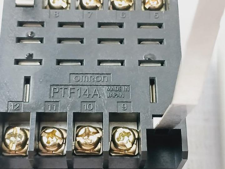 Omron E5L-a Temperature Controller 0460192-5D 110V 50/60Hz