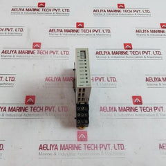 Omron E5Zn-2Tph03P-flk Temperature Controller 30Vdc-50Ma 94V-0 2.2A