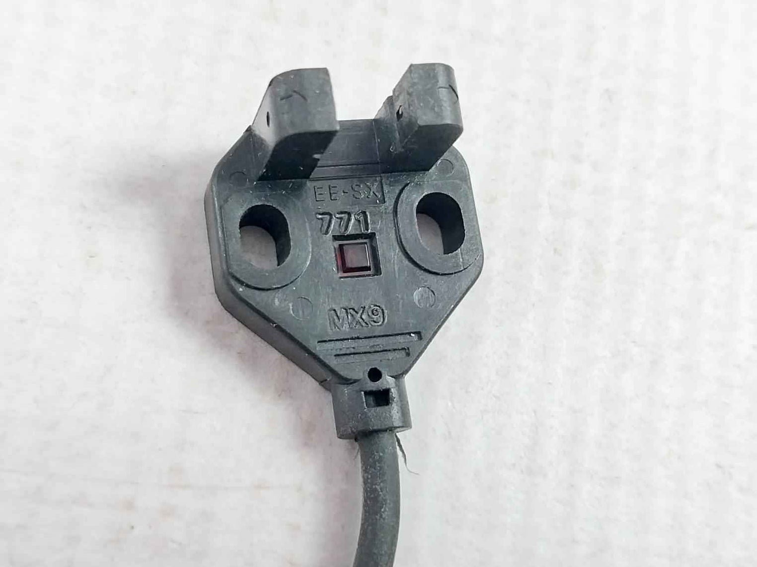 Omron Ee-sx 771 Photomicrosensor 506-006-14-t1