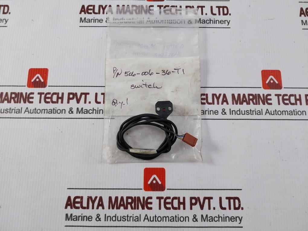 Omron Eesx771-36 Photomicrosensor Slot Type 506-006-36-t1