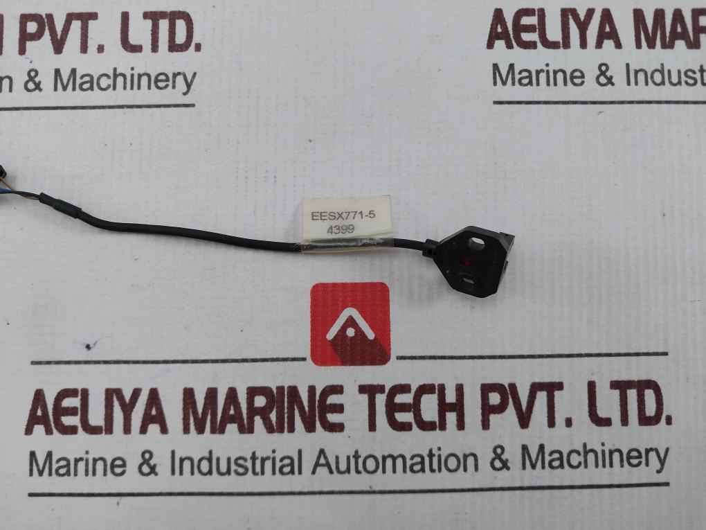 Omron Eesx771-5 Switch Optical Slotted Robothomey Photomicrosensor