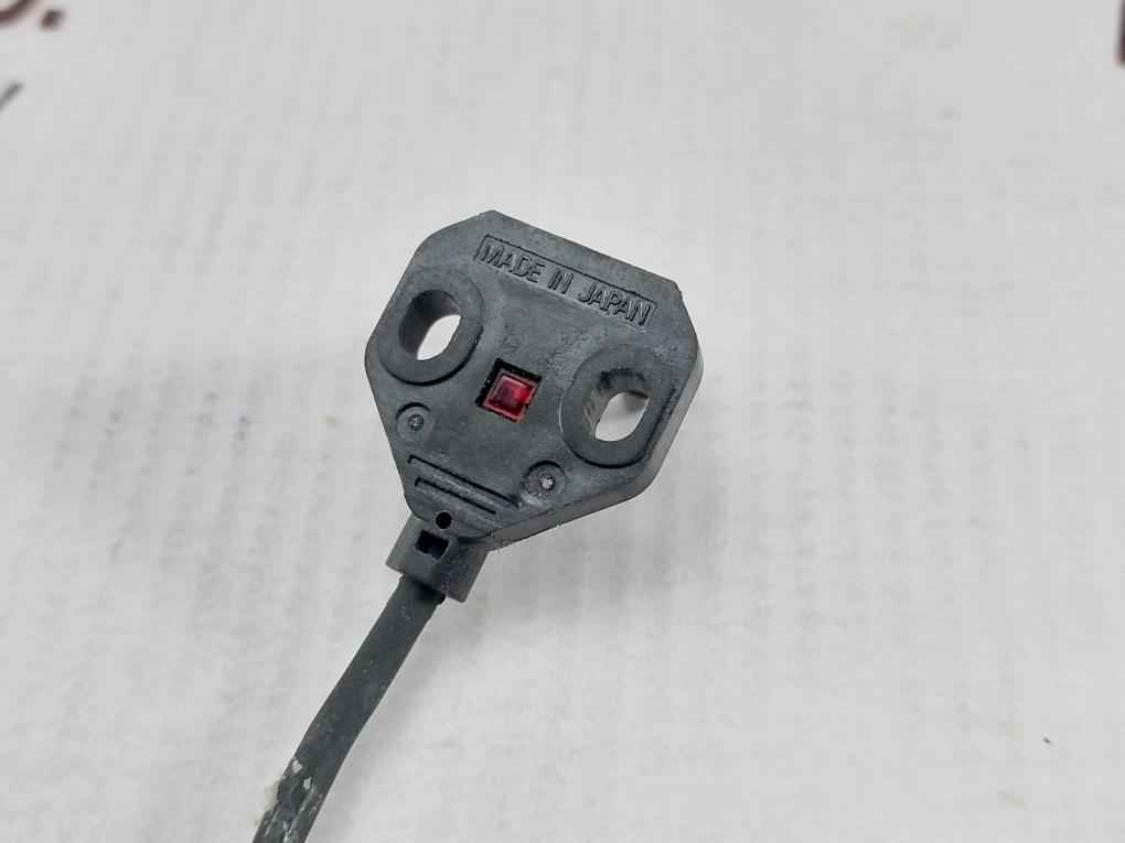 Omron Eesx771-5 Switch Optical Slotted Robothomey Photomicrosensor