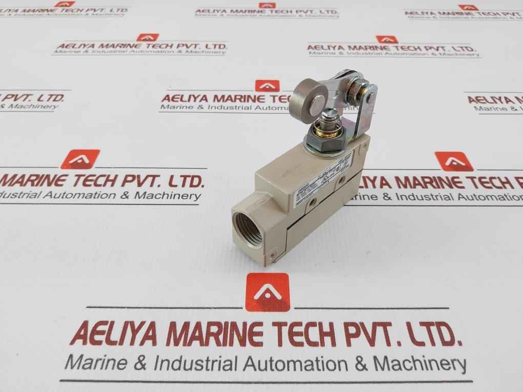 Omron Enclosed Limit Switch Ze-qa2-2 10A 250Vac