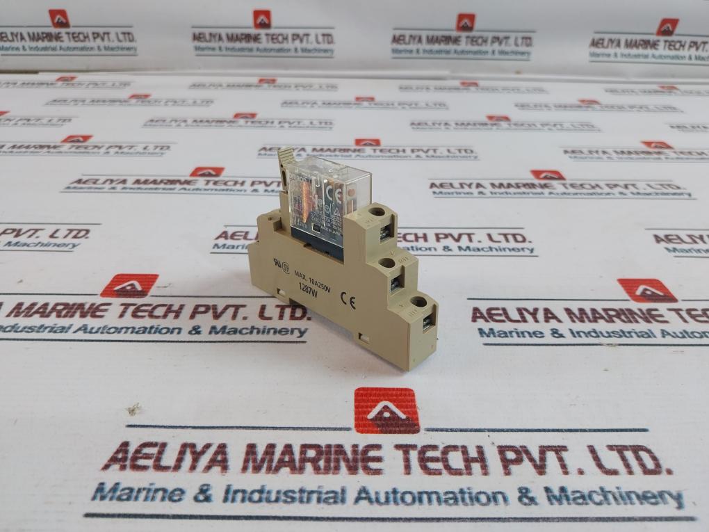 Omron G2R-1-SND Power Relay With Socket Base