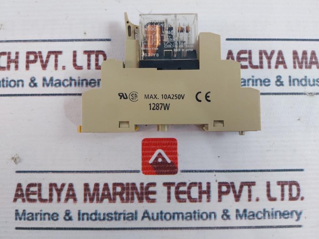 Omron G2R-1-SND Power Relay With Socket Base