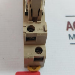 Omron G2R-1-SND Relay With Socket 10X7W3 24VDC 10A 250VAC/10A 30VDC
