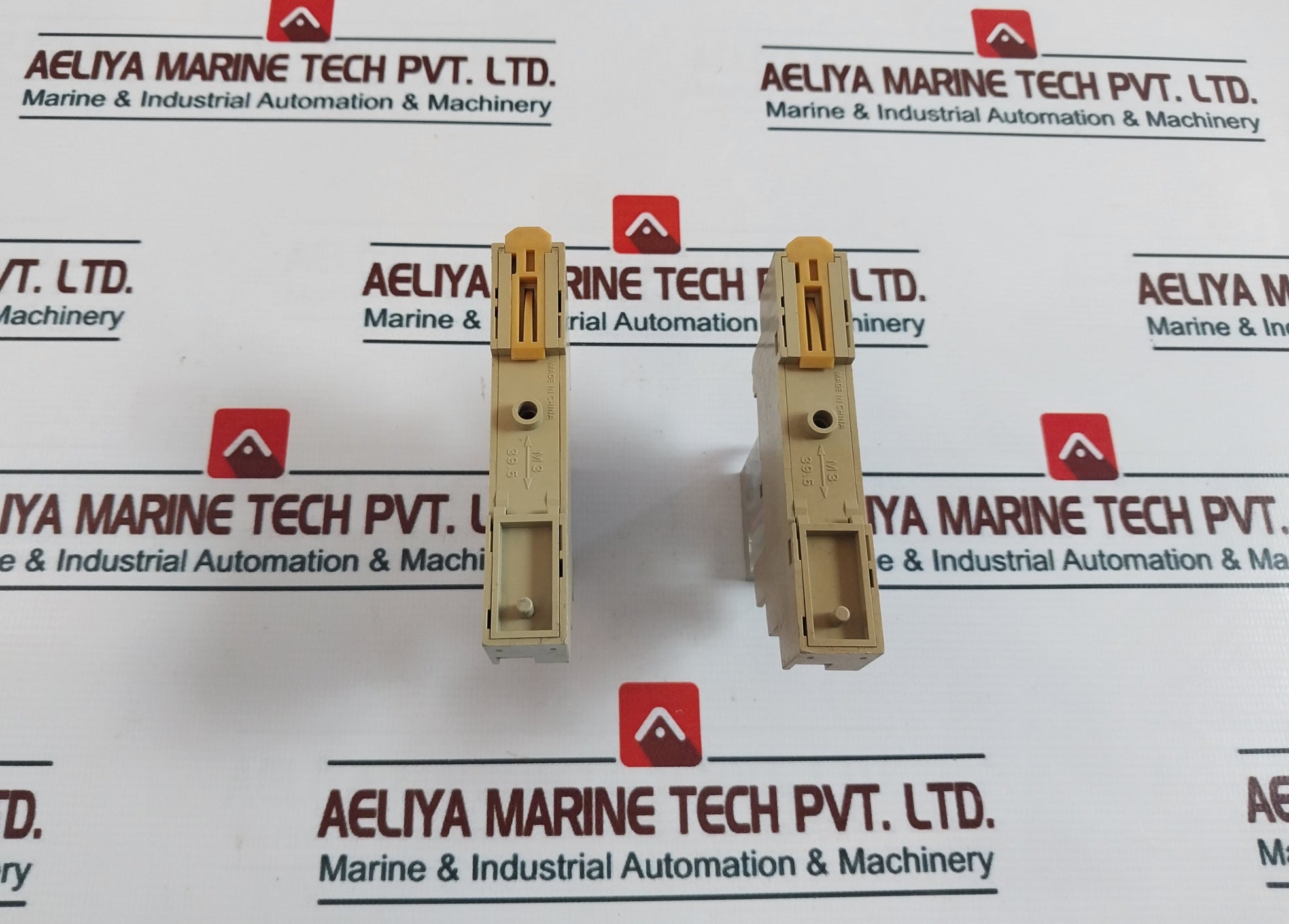 Omron G2R-1-snd (S) Plug-in Relay With Base 24V Dc