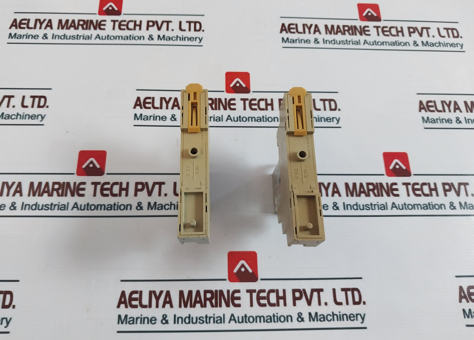 Omron G2R-1-snd (S) Plug-in Relay With Base 24V Dc