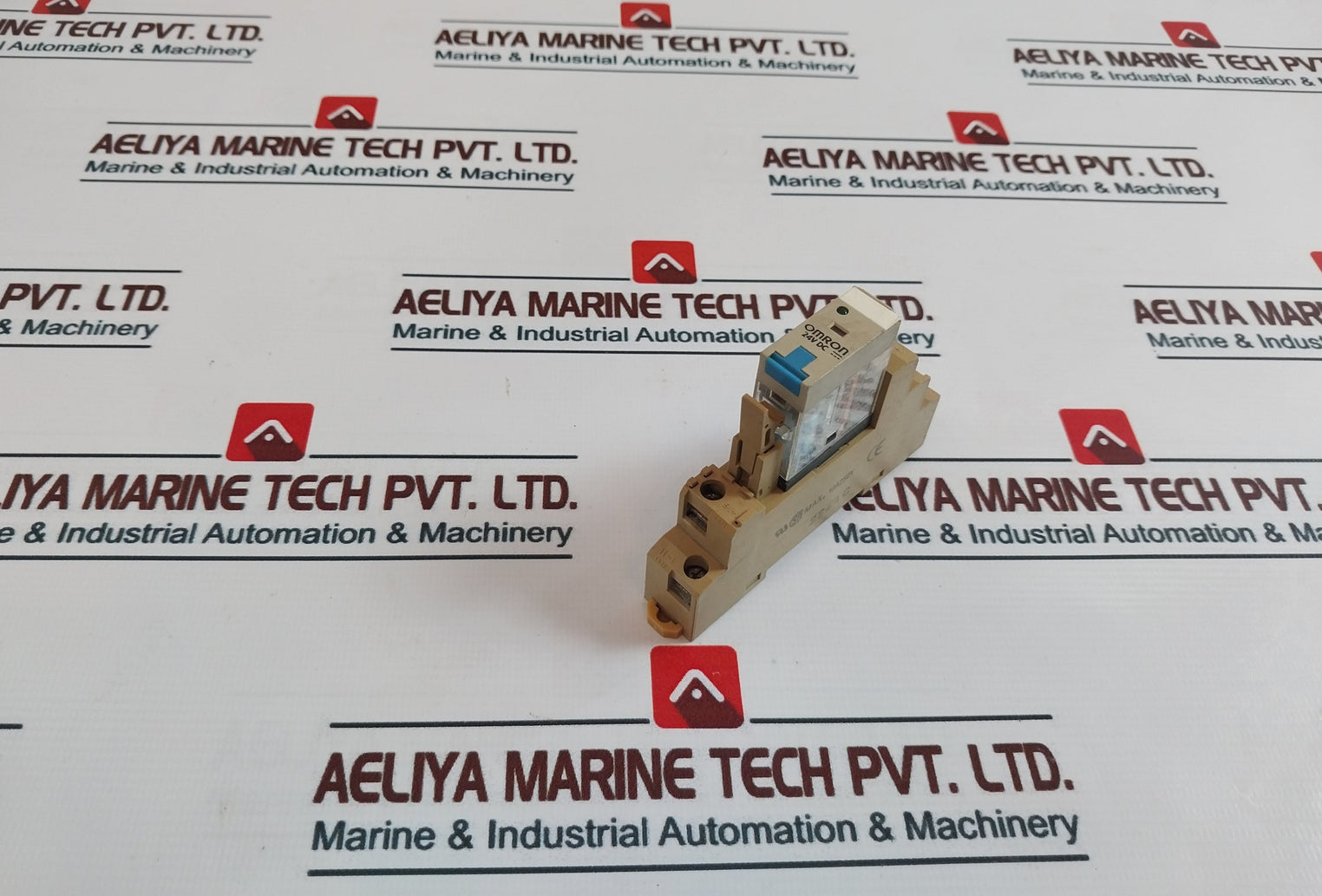 Omron G2R-1-snd (S) Plug-in Relay With Base 24V Dc