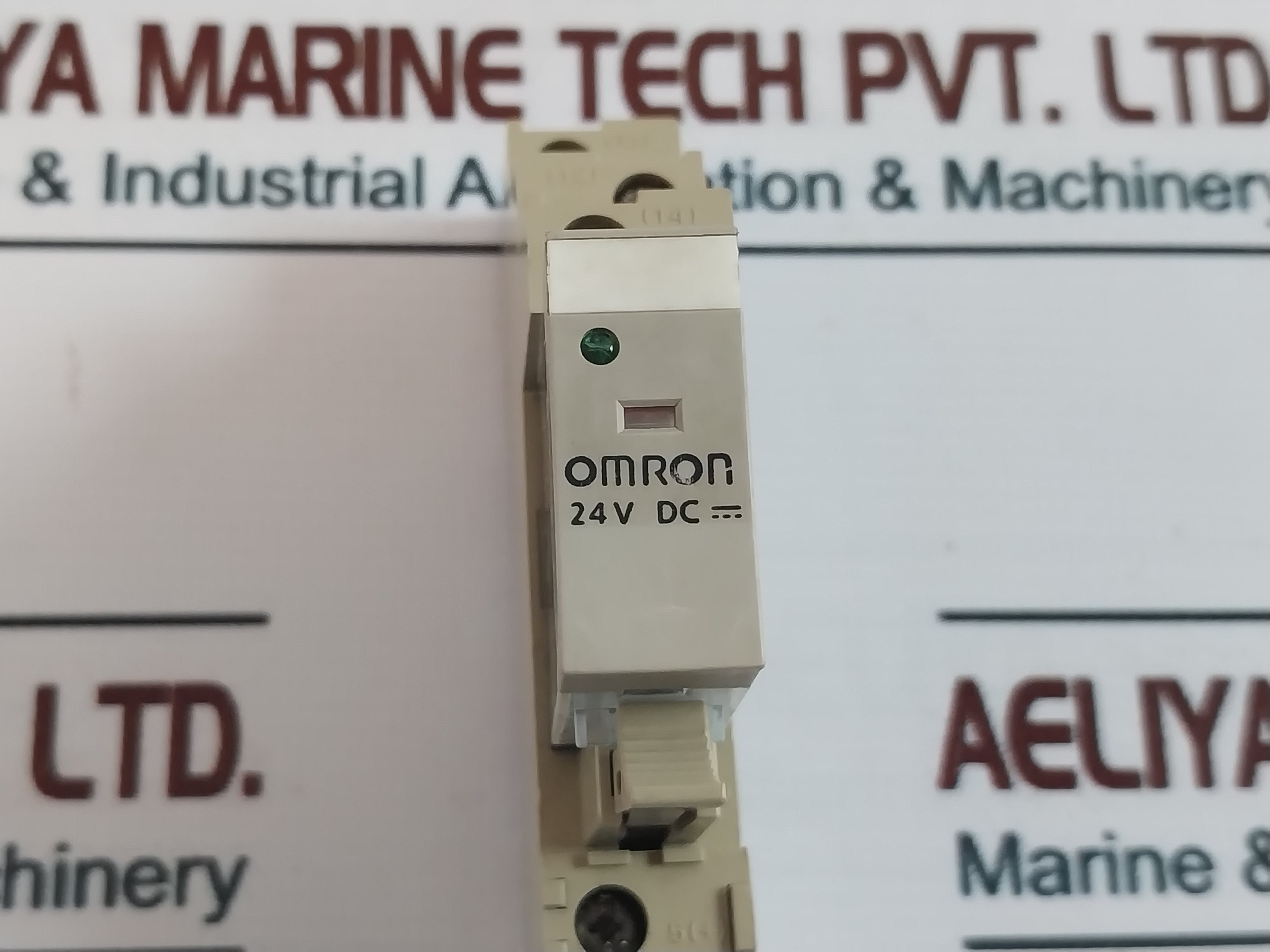 Lot of 3X Omron G2R-1-SND (S) Plug-In Relay With Socket 24V DC