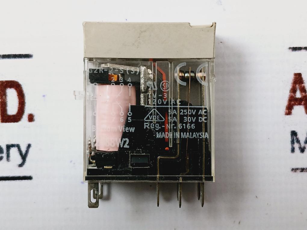 Omron G2R-2-s(S) Plug-in Relay With Socket 5A 230Vac~
