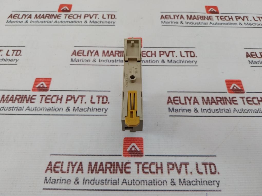 Omron G2R-2-sn Relay With Socket 24Vdc 1482C
