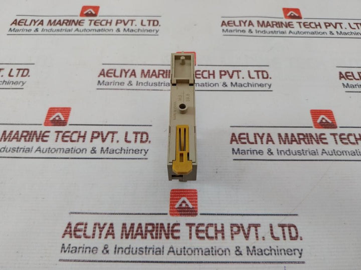 Omron G2R-2-sn Relay With Socket 24Vdc 1482C