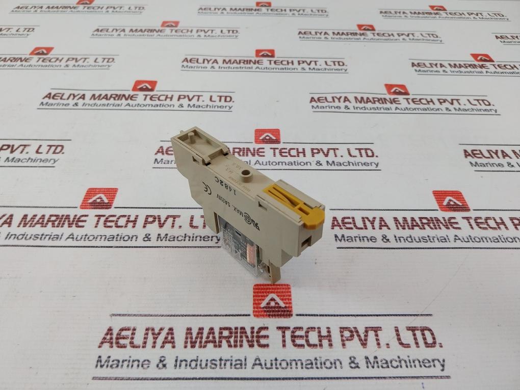 Omron G2R-2-sn Relay With Socket 24Vdc 1482C