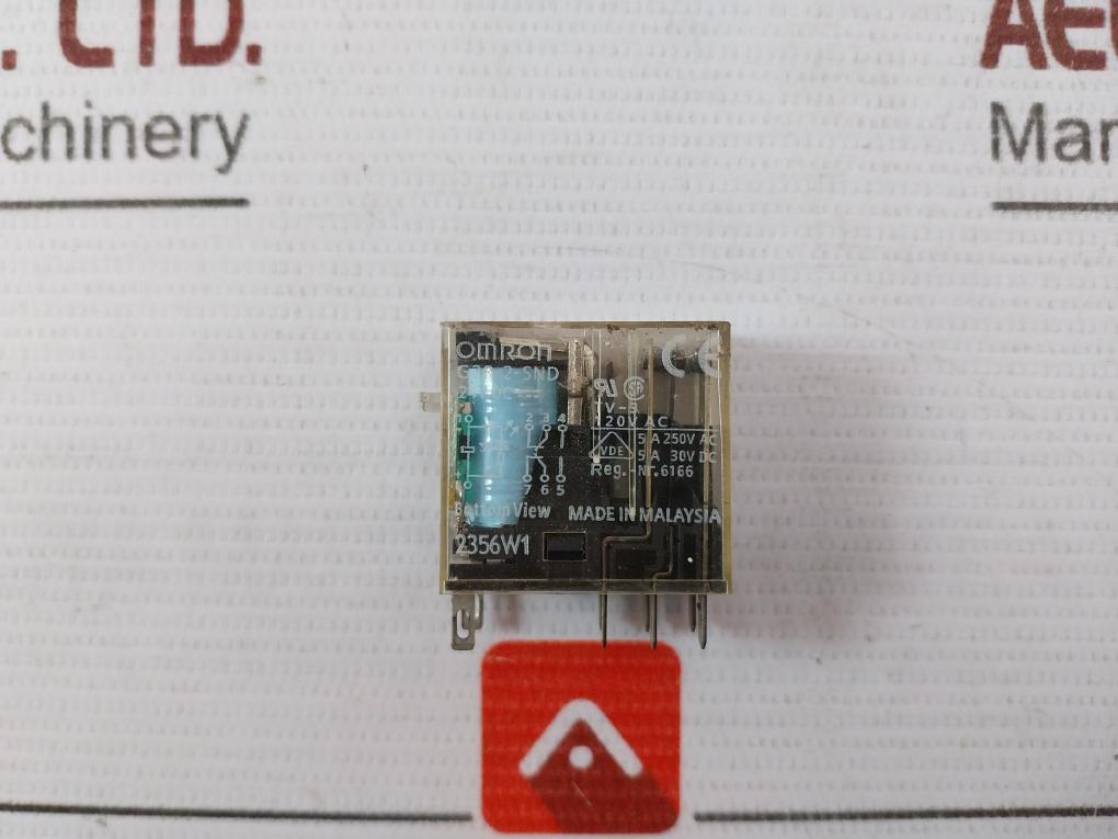 Omron G2R-2-snd 8 Pin Plug In Relay 5A 250Vac 30Vdc Max 5A 250V