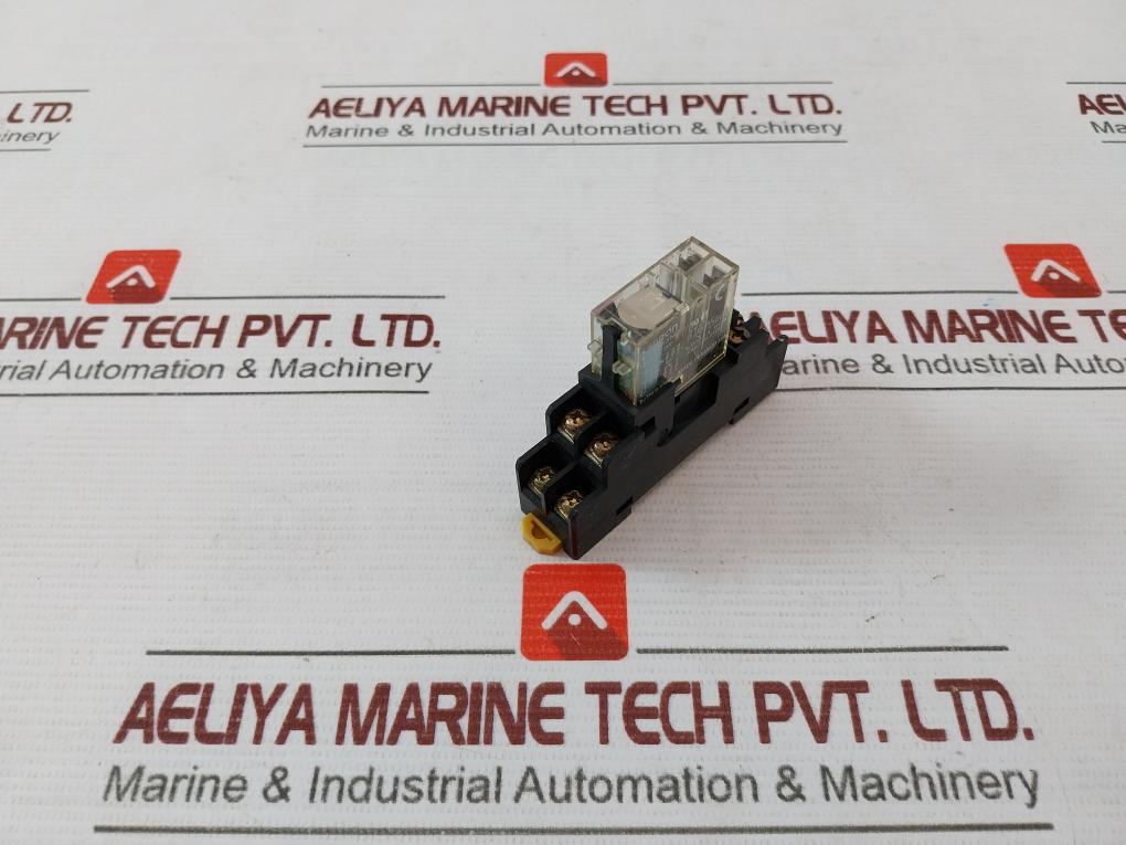 Omron G2R-2-snd 8 Pin Plug In Relay 5A 250Vac 30Vdc Max 5A 250V