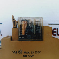Omron G2R-2-SND Relay With Base