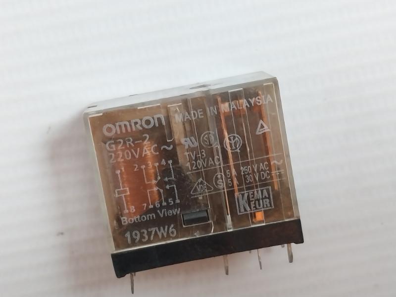 Omron G2R-2 General Purpose Power Relay 120Vac 5A 250V 1937W6