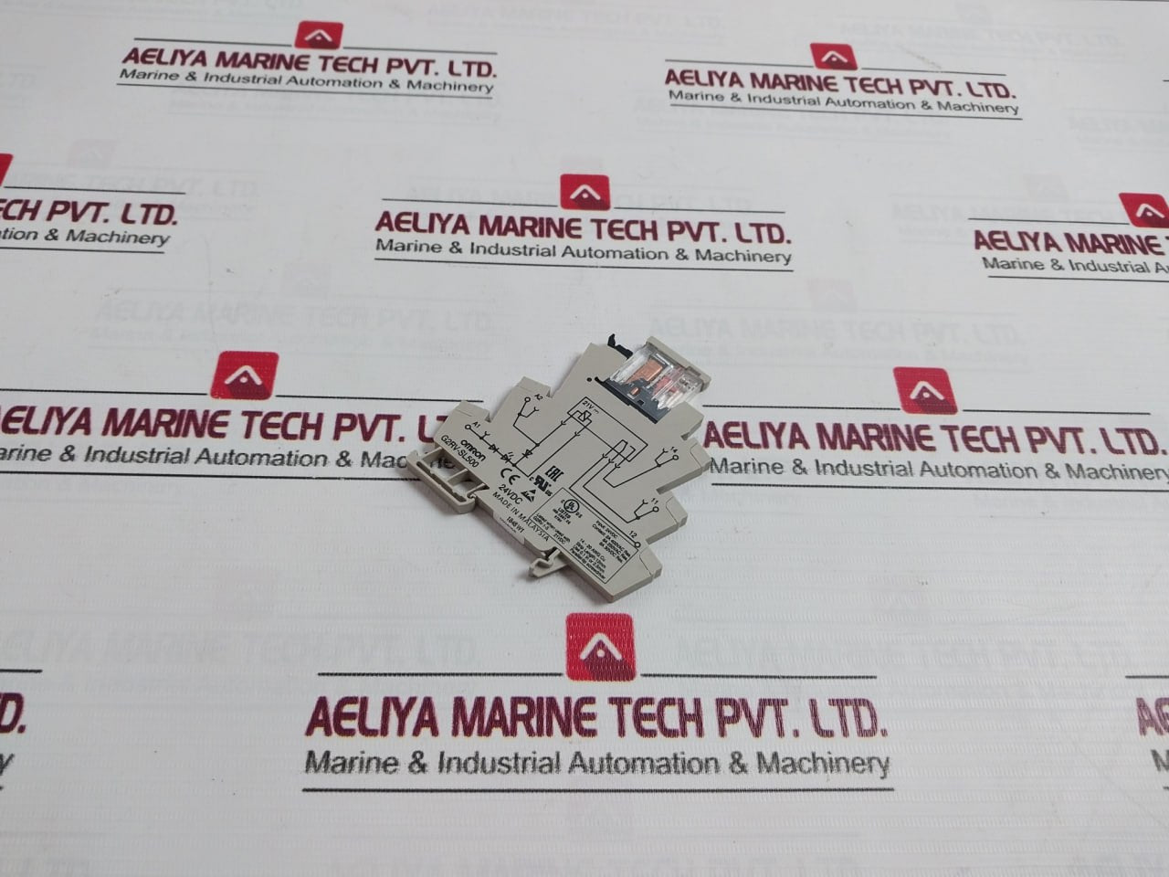 Omron G2Rv-sl500 Interface Relay Use 0.1 In Or 2.5Mm