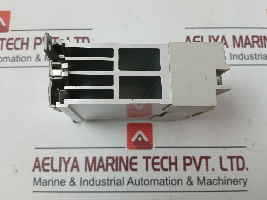 Omron G32A-a20-vd-x Power Device Cartridge For G3Pa-220B-vd-x 5-24Vdc 50/60Hz