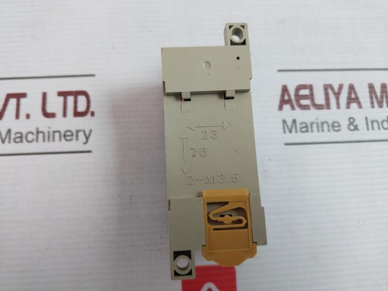 Omron G3Dz-f4B Terminal Relay 22Y1E7 24Vdc 0.3A