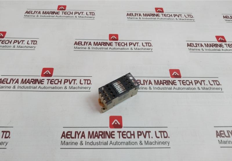 Omron G3Dz-f4B Terminal Relay 22Y1E7 24Vdc 0.3A