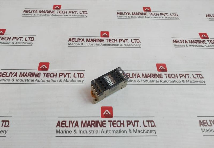 Omron G3Dz-f4B Terminal Relay 22Y1E7 24Vdc 0.3A