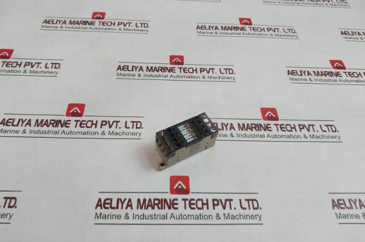 Omron G3Dz-f4B Terminal Relay 22Y1E7 24Vdc 0.3A