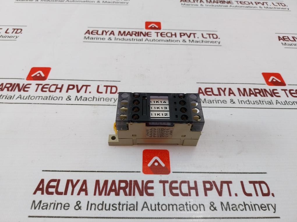 Omron G3Dz-f4B Terminal Relay 24Vdc 0.3A 3-264Vac 0.3A 3-125Vdc 0471E7