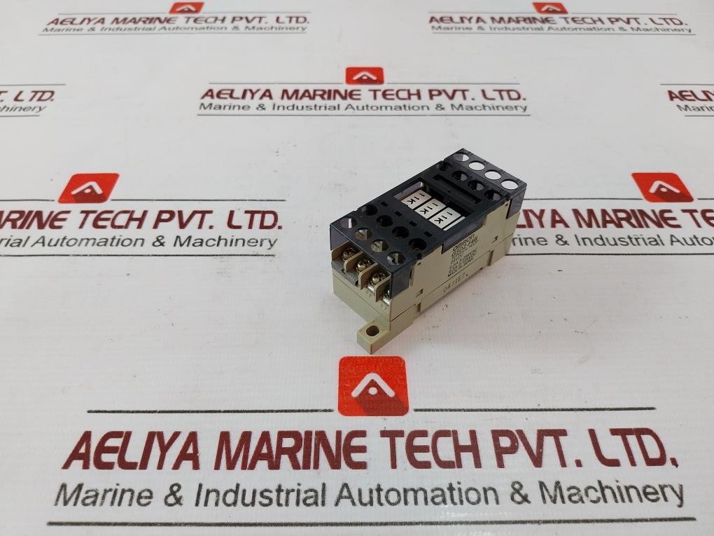 Omron G3Dz-f4B Terminal Relay 24Vdc 0.3A 3-264Vac 0.3A 3-125Vdc 0471E7