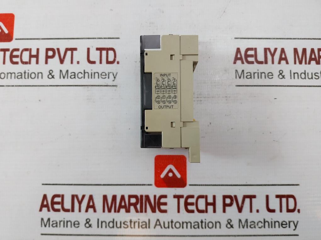 Omron G3Dz-f4B Terminal Relay 24Vdc 0.3A 3-264Vac 0.3A 3-125Vdc 0471E7