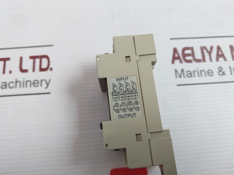 Omron G3Dz-f4B Terminal Relay 24Vdc 0.3A 3-264Vac G3Dz-2R6Pl