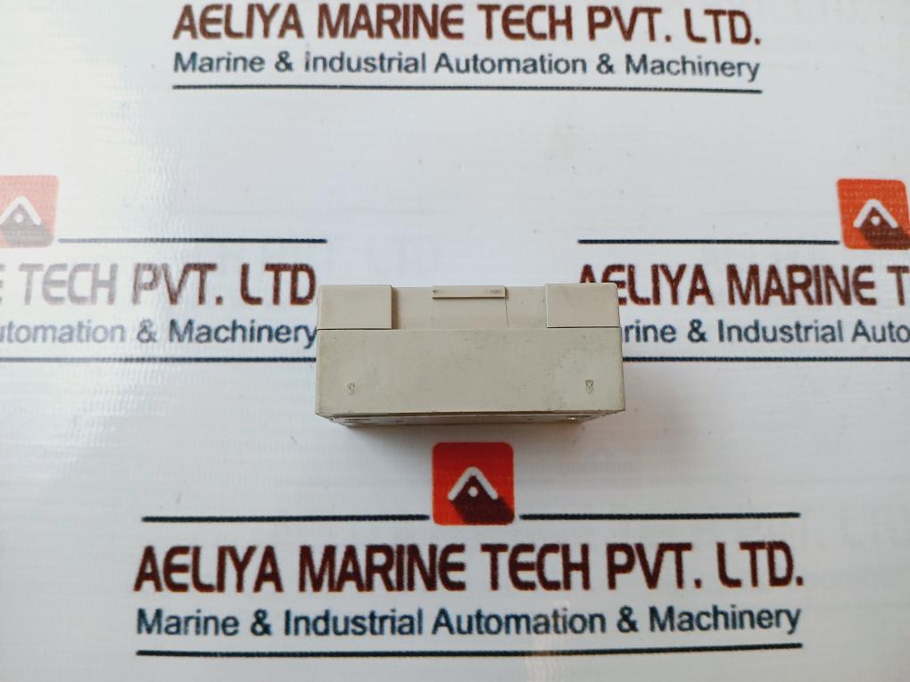 Omron G3Nb-225B-1 Solid State Relay 25A 24-220Vac~