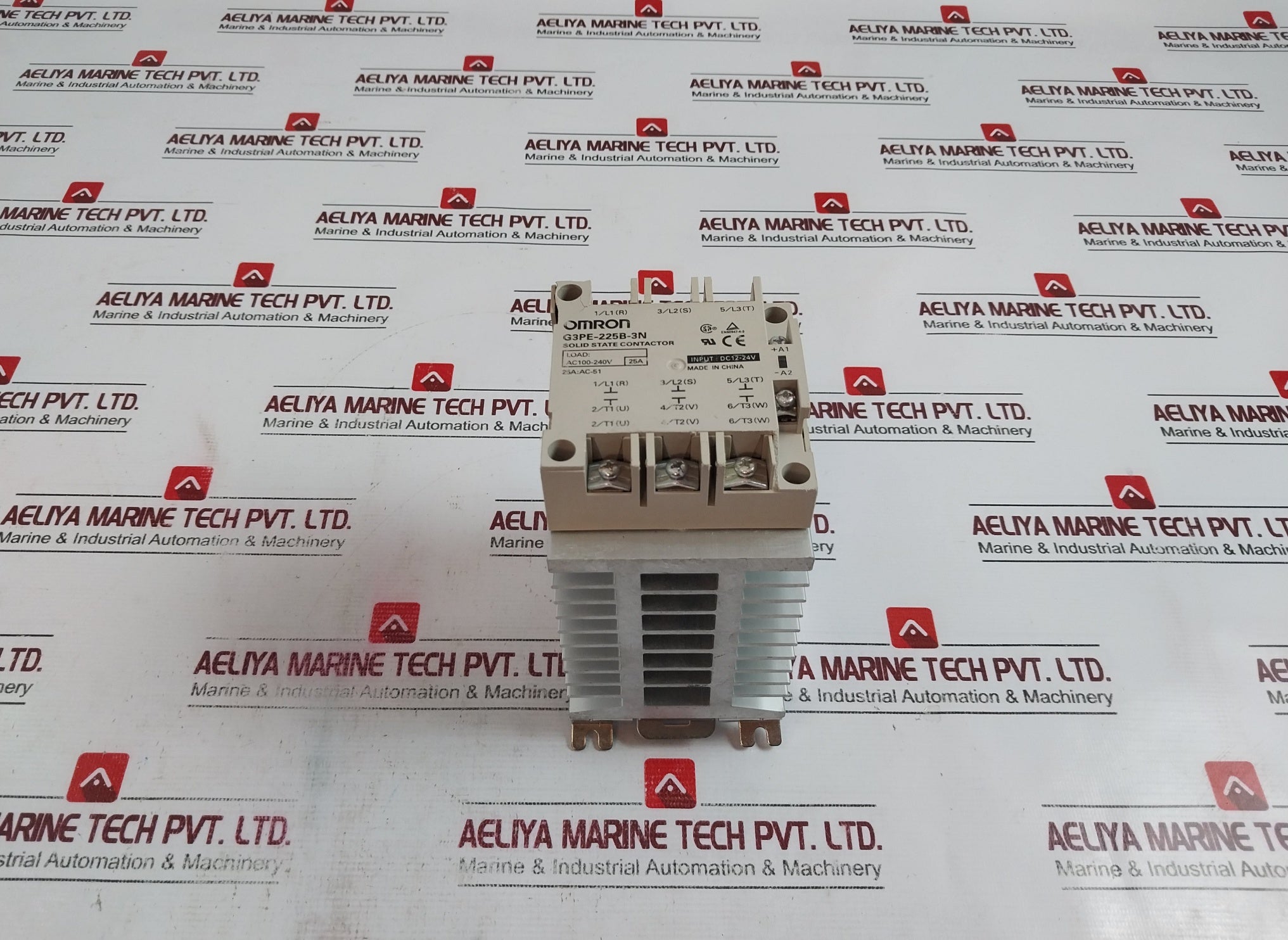 Omron G3Pe-225B-3N Solid State Contactor Dc12-24V