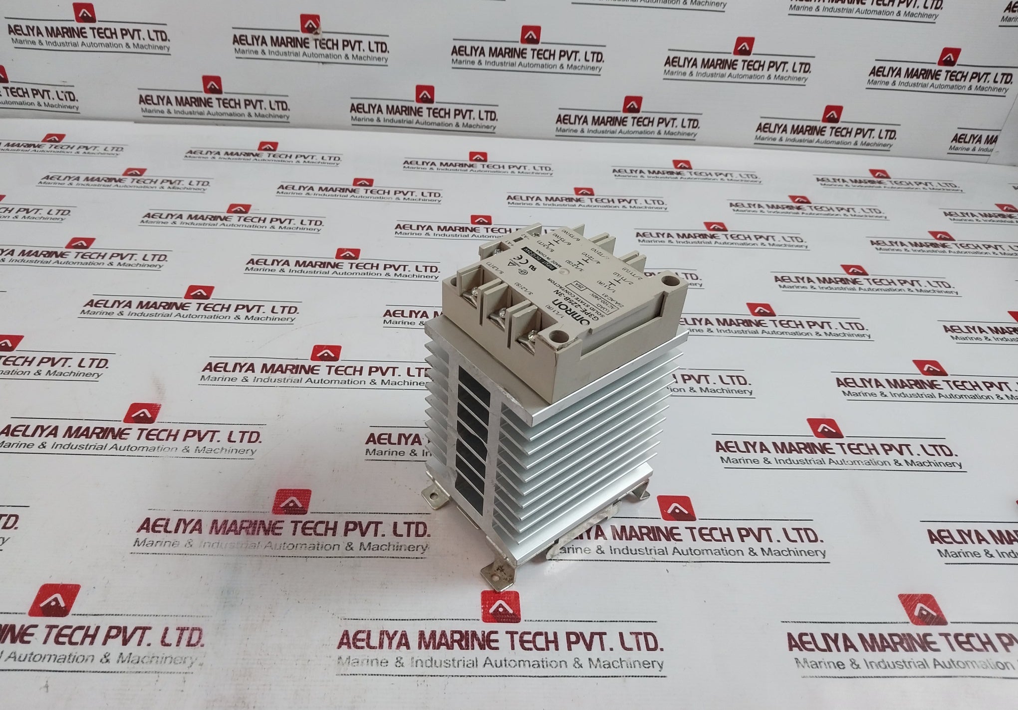 Omron G3Pe-225B-3N Solid State Contactor Dc12-24V