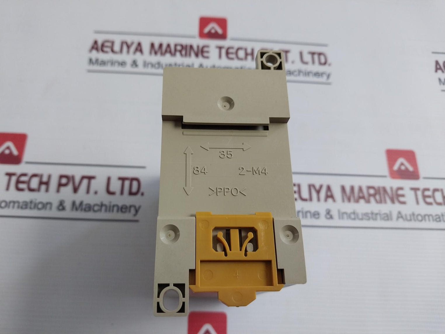 Omron G9Sa-301 Expansion Unit 250Vac 50/60Hz