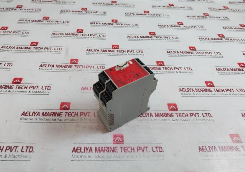 Omron G9Sx-gs226-t15-rt Flexible Safety Unit 24Vdc 5W Max 15Msec