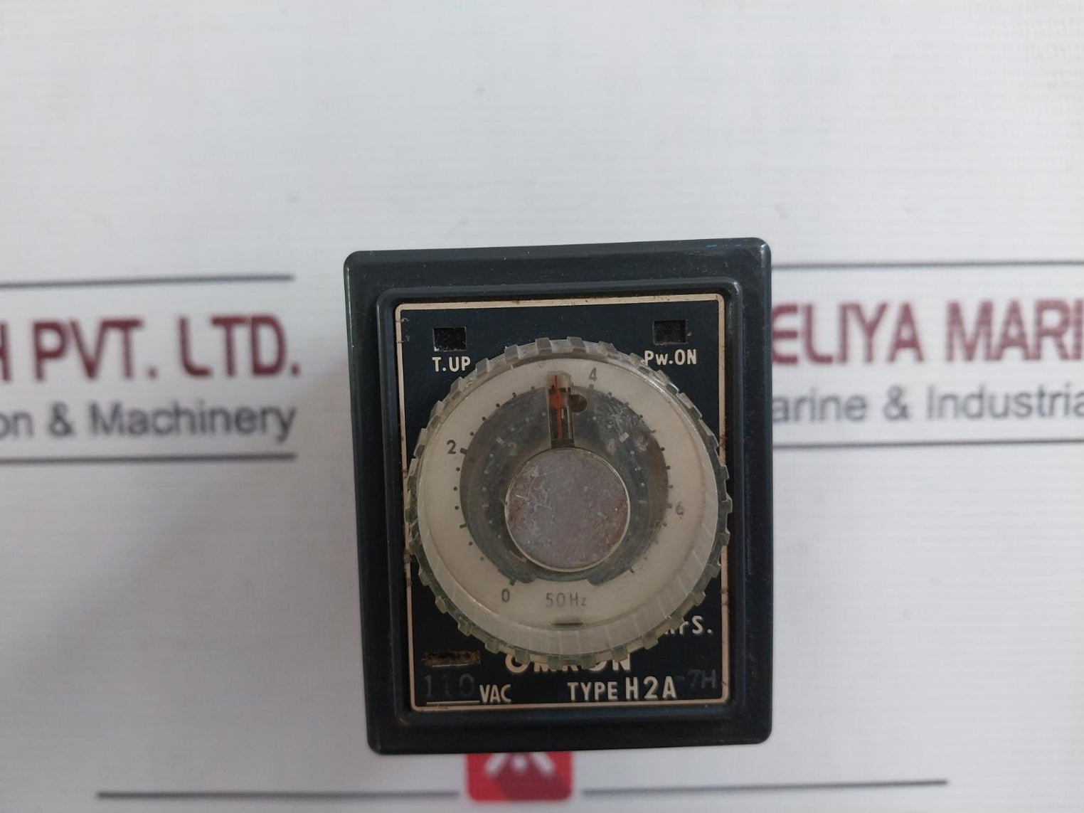 Omron H2A-7H Motor Driven Timer 0 To 7Hrs 0 To 6Hrs 200Vac 50/60Hz 4Va