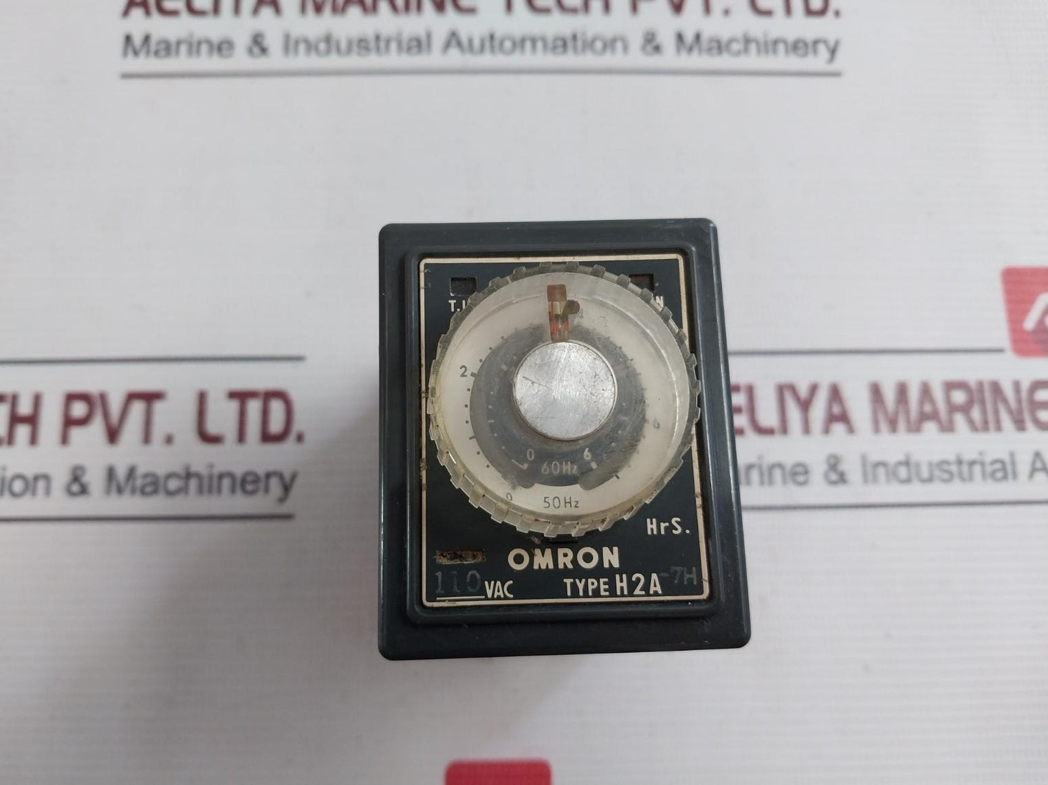 Omron H2A-7H Motor Driven Timer 0 To 7Hrs 0 To 6Hrs 200Vac 50/60Hz 4Va